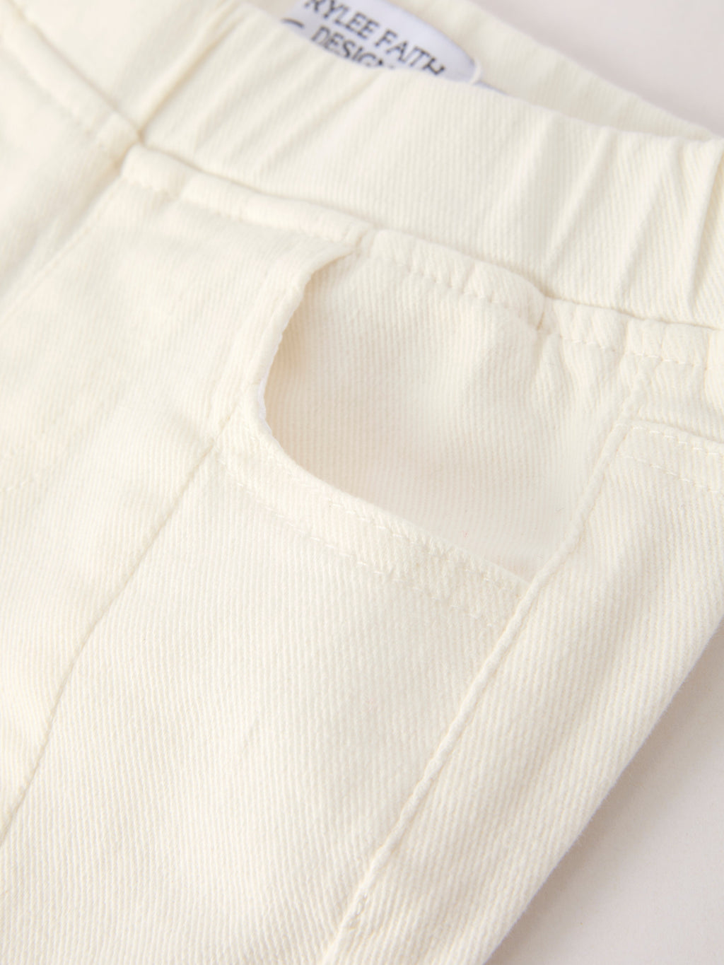 Charming White Denim Pants with Cute Bows