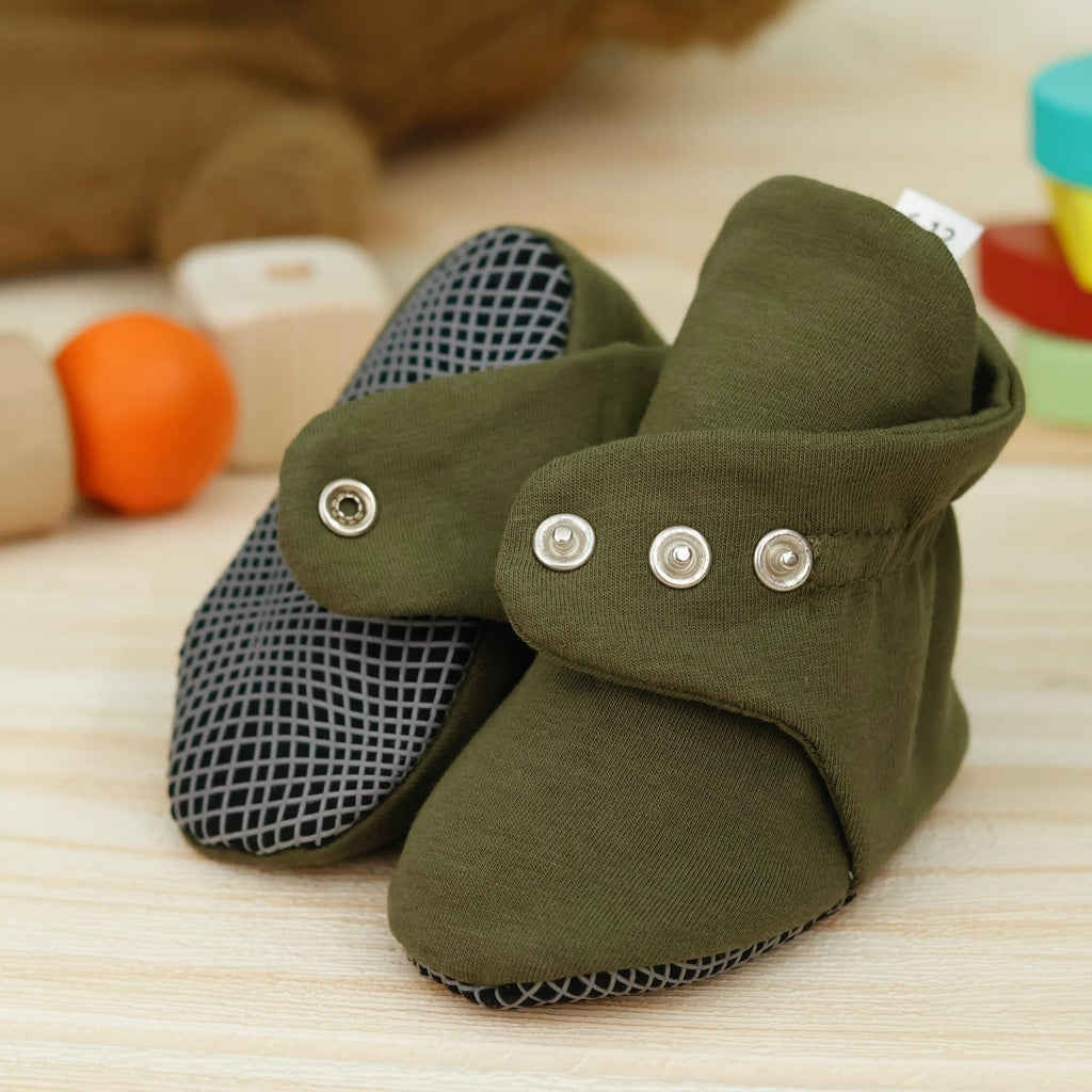 Organic Cotton Baby Booties, Non-Slip Sole, Cotton Newborn Booties Home Nursery Shoes, Khaki