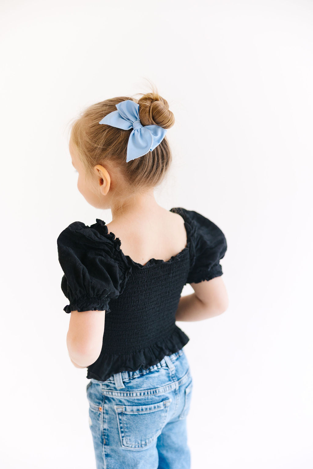 White Solid Small Bow