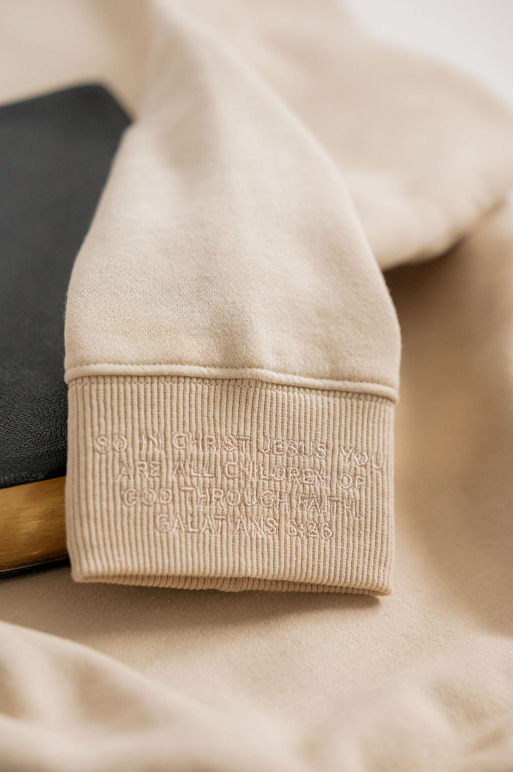 Child of God Crewneck sweatshirt