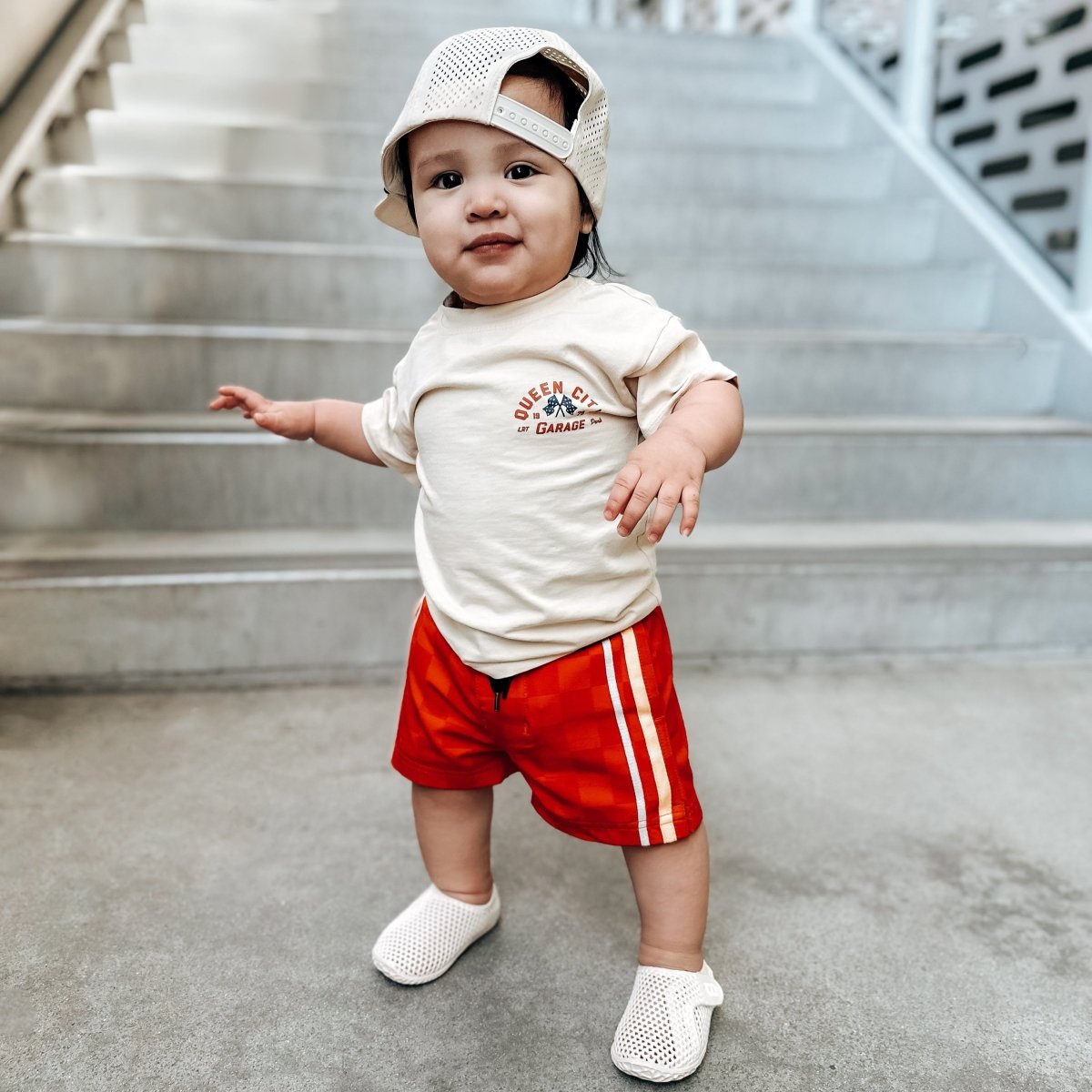 RETRO-WAVE HYBRID BOARD SHORT - RED/ORANGE